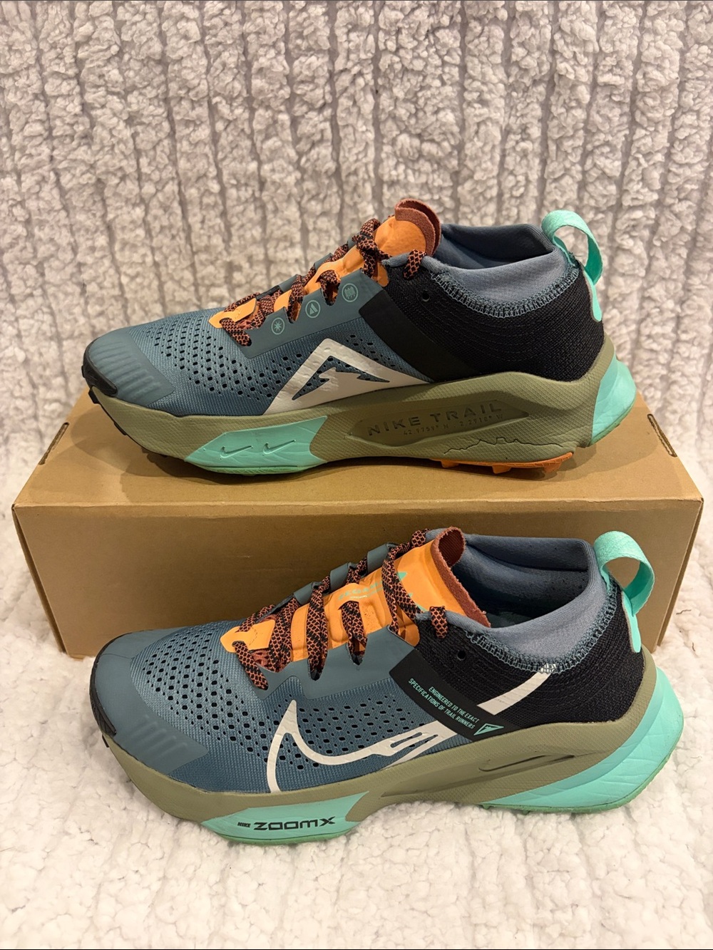Nike Men’s Trail Shoes — Teal, Mint & Orange